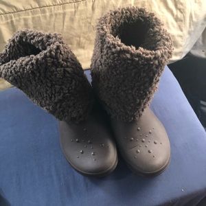 Croc winter boots